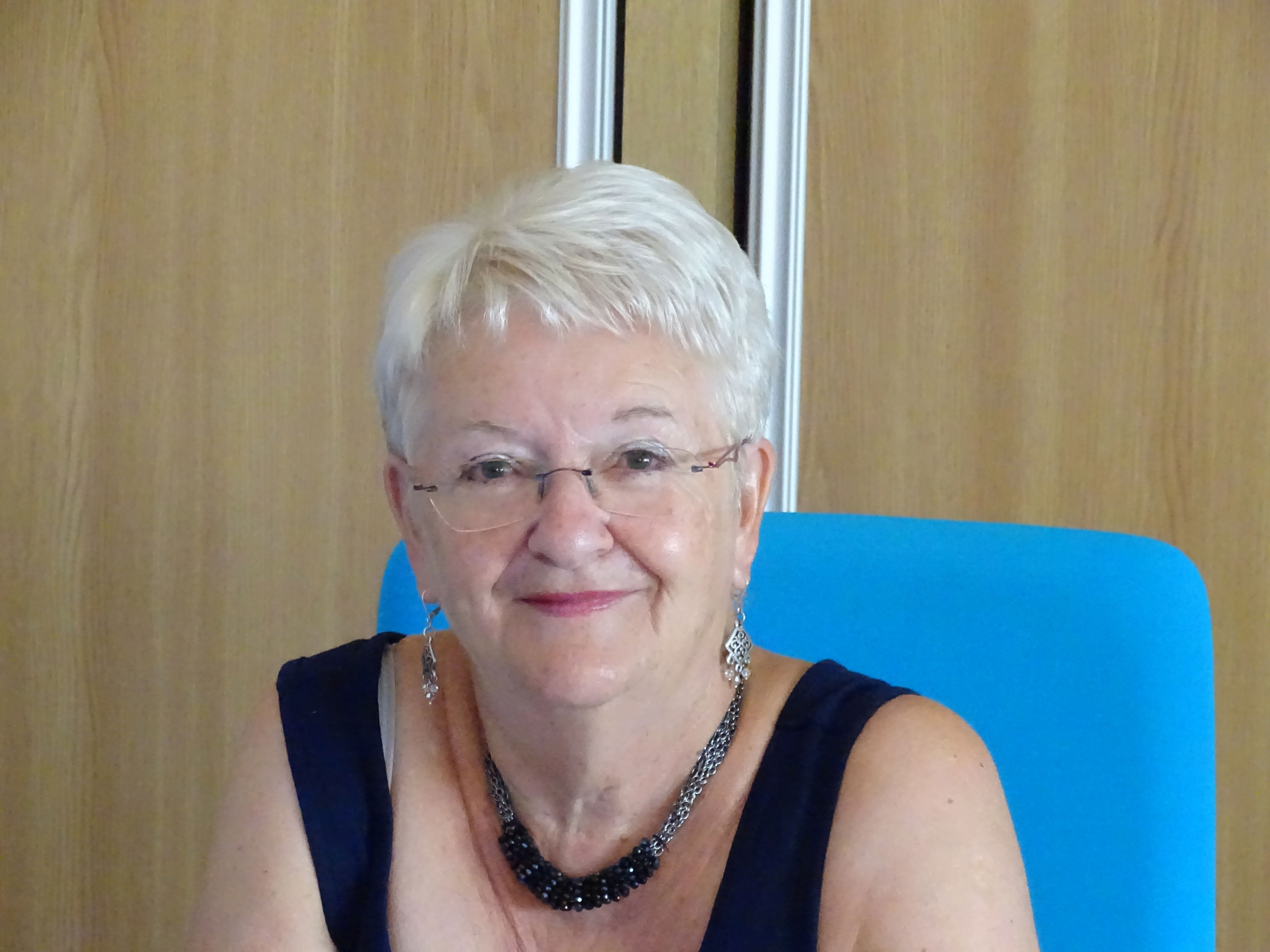 Eliane GENUIT